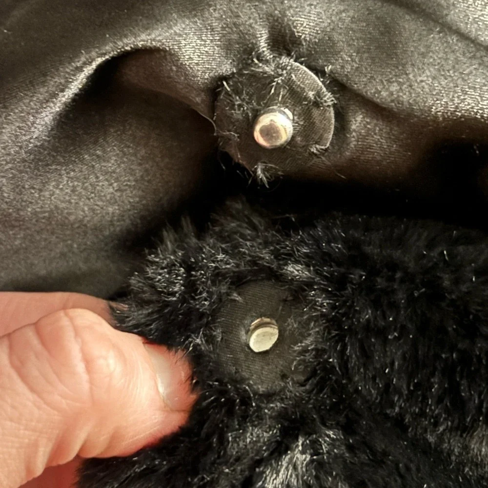 TAHARI Cape Stole Shawl Wrap Faux Fur Women's Size L - Picture 8 of 9